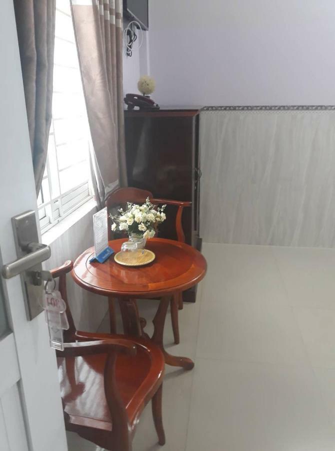 Minh Minh Hotel Quy Nhon Exteriör bild
